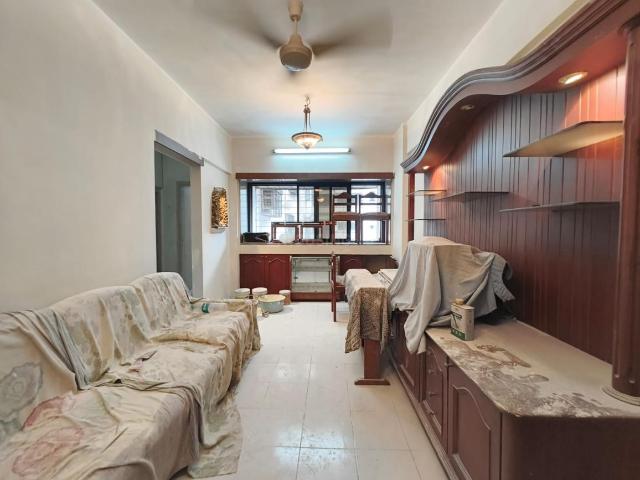 1 BHK Apartment in Borivali West for rent Mumbai. The reference number is 20599980