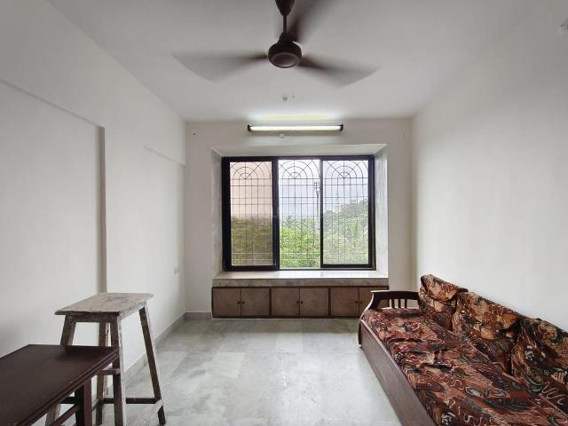 1 BHK Apartment in Borivali West for rent Mumbai. The reference number is 20995236