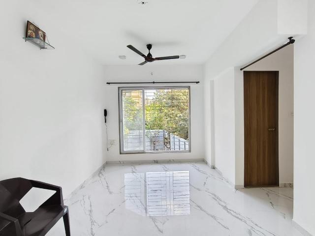 1 BHK Apartment in Borivali West for rent Mumbai. The reference number is 20309446