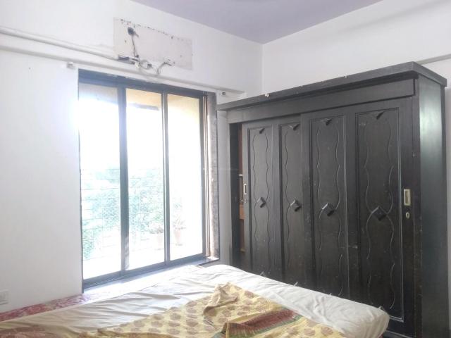 1 BHK Apartment in Borivali West for resale Mumbai. The reference number is 17377426