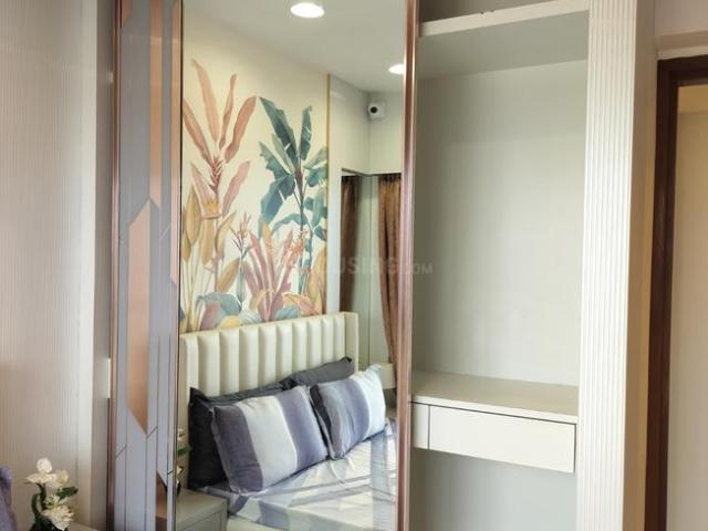1 BHK Apartment in Borivali West for resale Mumbai. The reference number is 20018870