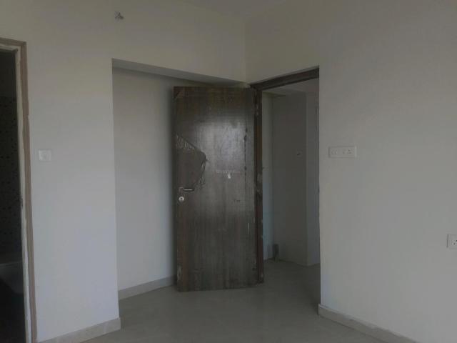 1 BHK Apartment in Borivali West for resale Mumbai. The reference number is 20589160