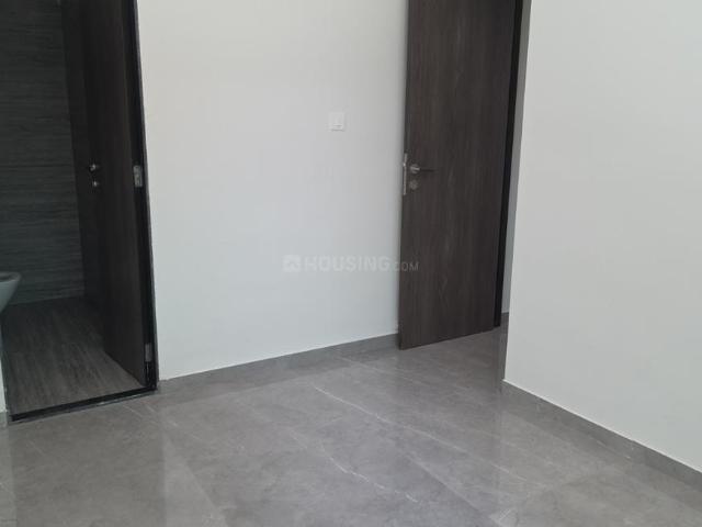 1 BHK Apartment in Borivali West for resale Mumbai. The reference number is 21048717