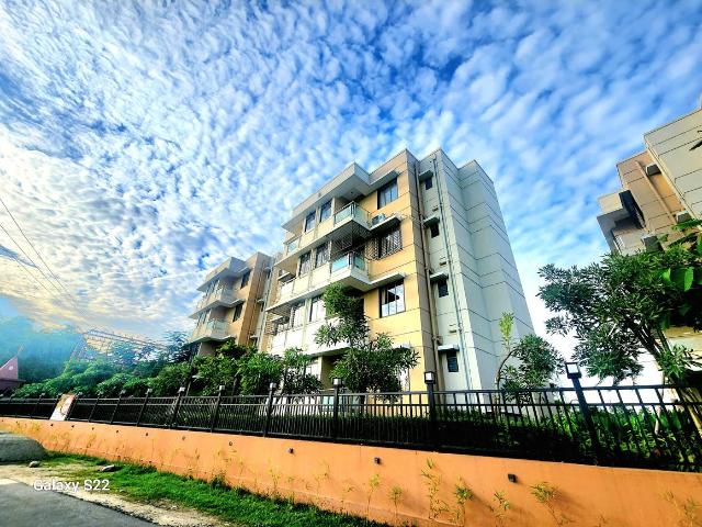 1 BHK Apartment in Batabari for resale Jalpaiguri. The reference number is 20675434