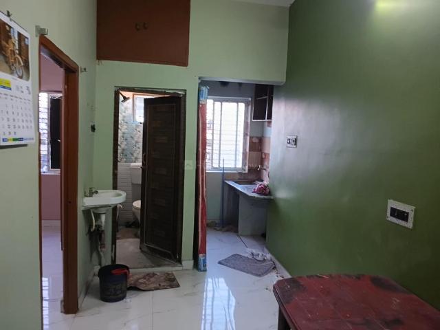 1 BHK Apartment in Baguiati for rent Kolkata. The reference number is 21124538