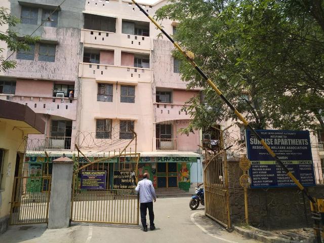 1 BHK Apartment in Bakkarwala for resale New Delhi. The reference number is 20542956