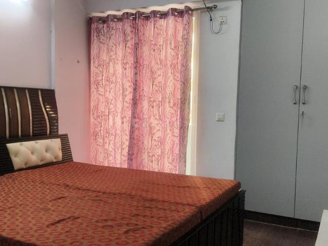1 BHK Apartment in Bamheta Village for rent Ghaziabad. The reference number is 19833354