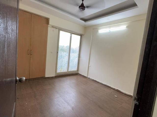 1 BHK Apartment in Bamheta Village for rent Ghaziabad. The reference number is 20083733