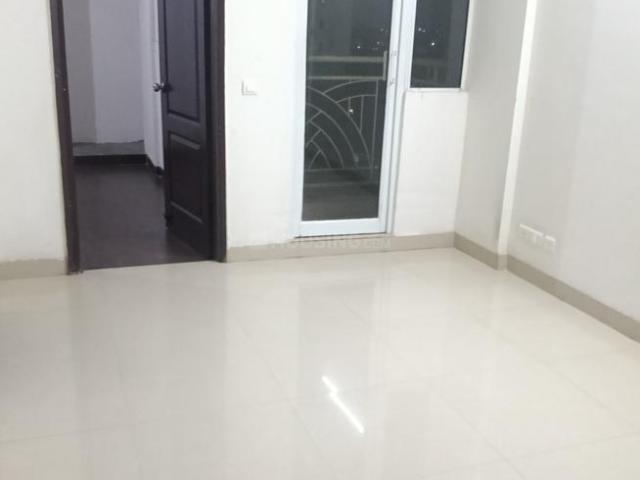 1 BHK Apartment in Bamheta Village for rent Ghaziabad. The reference number is 21202485