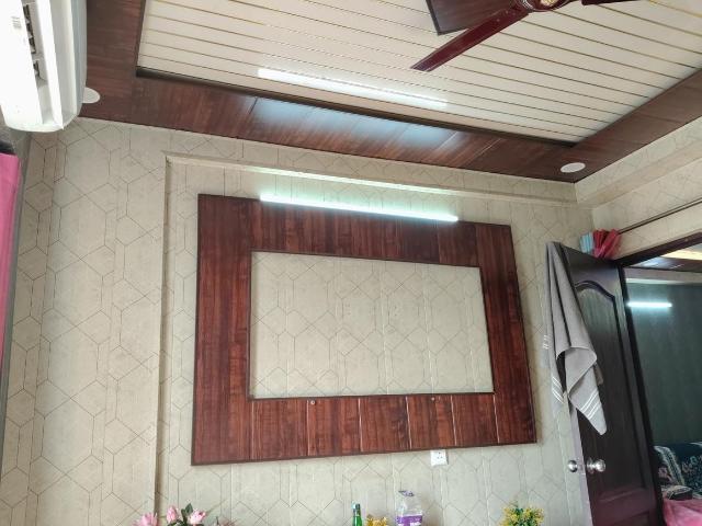 1 BHK Apartment in Bamheta Village for resale Ghaziabad. The reference number is 19269514