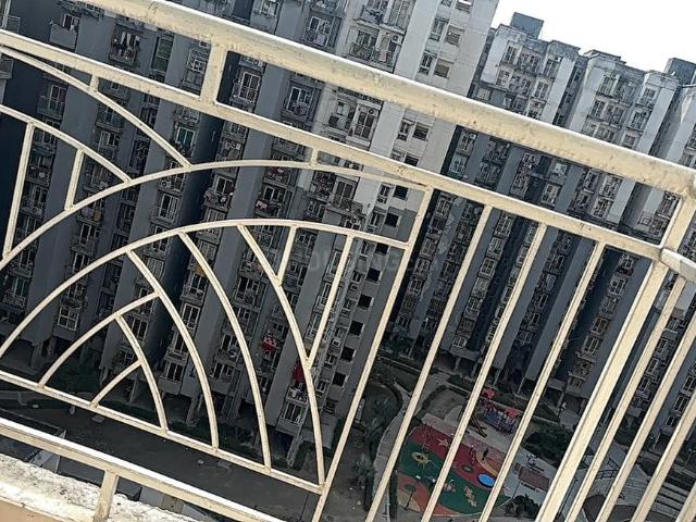 1 BHK Apartment in Bamheta Village for resale Ghaziabad. The reference number is 19270032