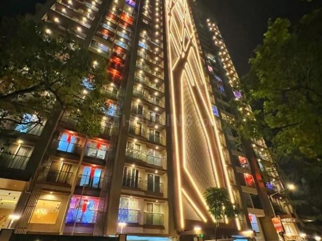 1 BHK Apartment in Bandra East for rent Mumbai. The reference number is 19818195