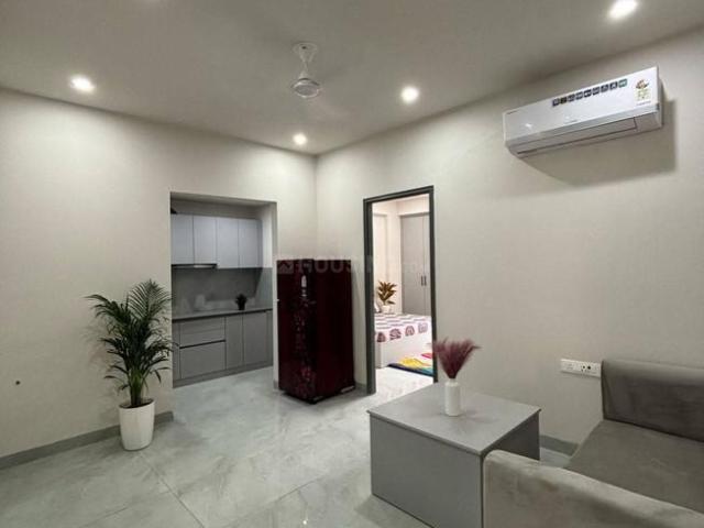 1 BHK Apartment in Bandra West for rent Mumbai. The reference number is 21003538