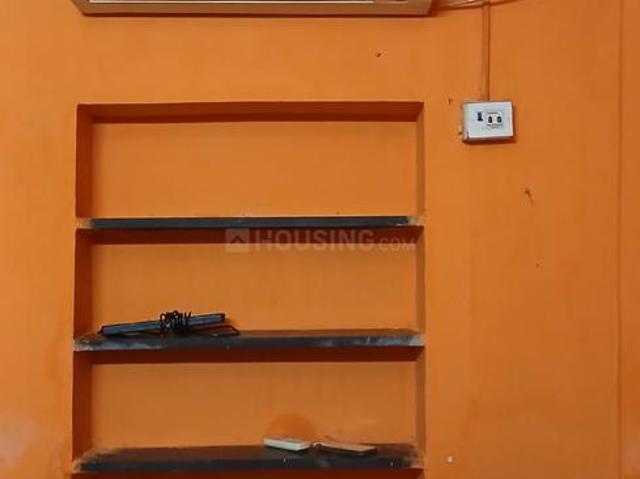 1 BHK Apartment in Bansdroni for rent Kolkata. The reference number is 20830457