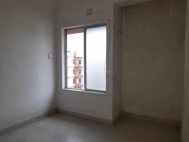 1 BHK Apartment in Barasat for resale Kolkata. The reference number is 12872468