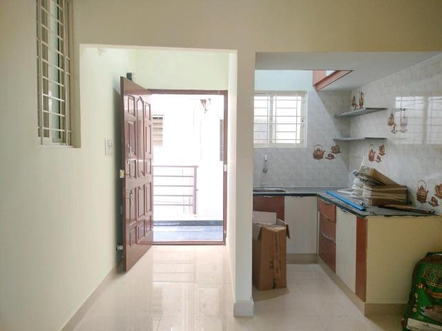 1 BHK Apartment in Basapura for rent Bengaluru. The reference number is 19228583