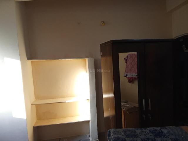 1 BHK Apartment in Begumpet for rent Hyderabad. The reference number is 20461045