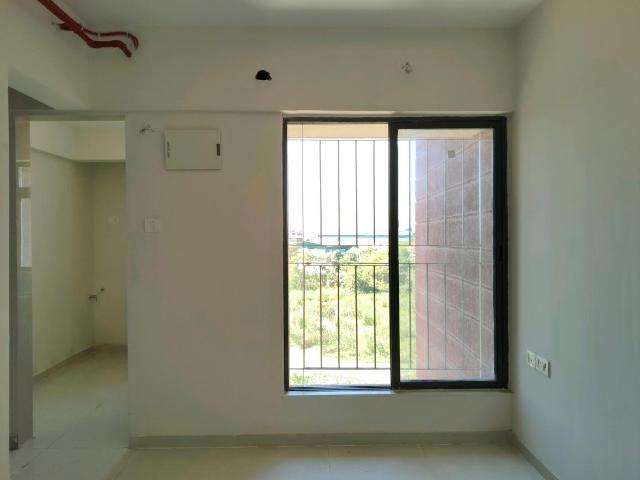 1 BHK Apartment in Bhiwandi for rent Thane. The reference number is 18987175