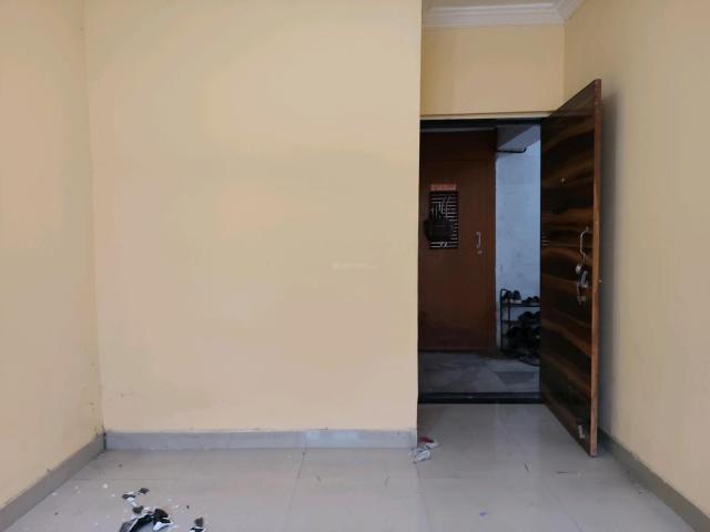 1 BHK Apartment in Goregaon East for resale Mumbai. The reference number is 20707516
