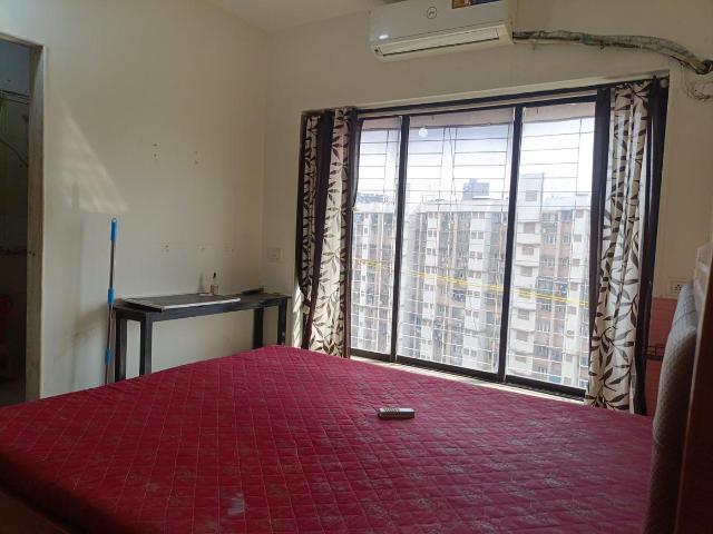 1 BHK Apartment in Goregaon East for resale Mumbai. The reference number is 21134364