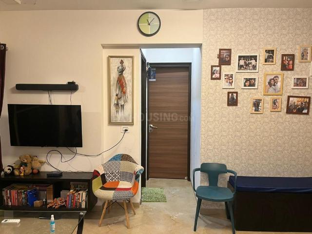 1 BHK Apartment in Goregaon West for resale Mumbai. The reference number is 9690138