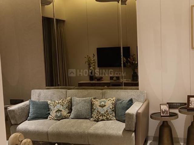 1 BHK Apartment in Goregaon West for resale Mumbai. The reference number is 18430466
