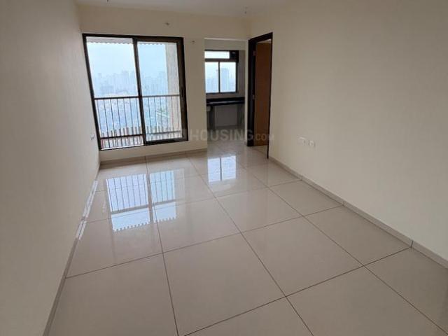 1 BHK Apartment in Goregaon West for resale Mumbai. The reference number is 18771047