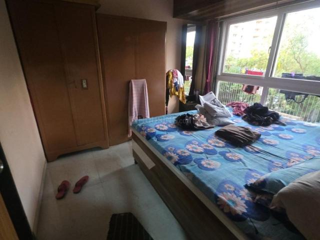 1 BHK Apartment in Goregaon West for resale Mumbai. The reference number is 21030505