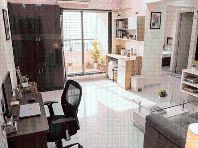 1 BHK Apartment in Goregaon West for resale Mumbai. The reference number is 21168763