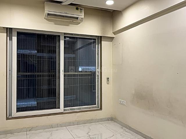 1 BHK Apartment in Ghatkopar East for rent Mumbai. The reference number is 19256192