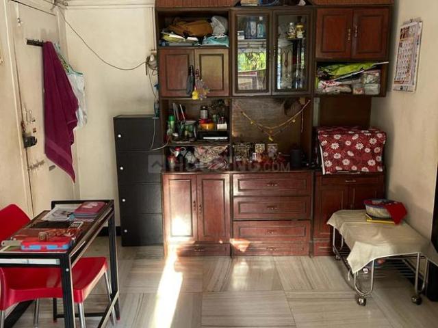 1 BHK Apartment in Ghatkopar West for rent Mumbai. The reference number is 20316817