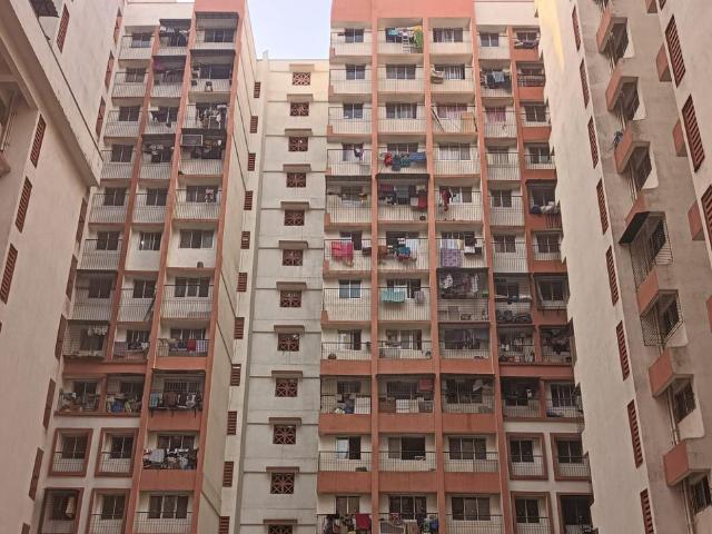 1 BHK Apartment in Ghatkopar West for rent Mumbai. The reference number is 21124006