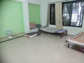 1 BHK Apartment in Gultekdi for rent Pune. The reference number is 20412674