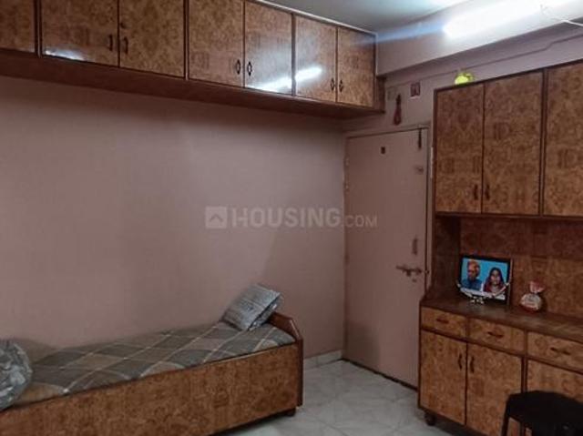 1 BHK Apartment in Guruwar Peth for rent Pune. The reference number is 20878054