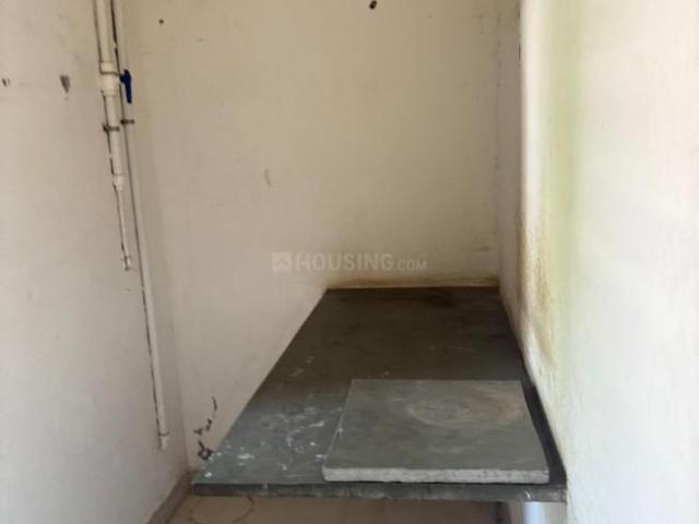 1 BHK Apartment in D Colony for rent Ahmedabad. The reference number is 21312343