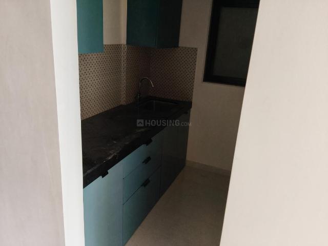 1 BHK Apartment in Dombivli East for rent Thane. The reference number is 20910244