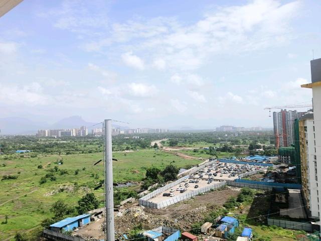 1 BHK Apartment in Dombivli East for rent Thane. The reference number is 21001299