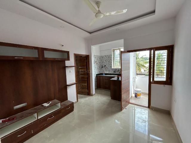 1 BHK Apartment in Domlur Layout for rent Bengaluru. The reference number is 21034599