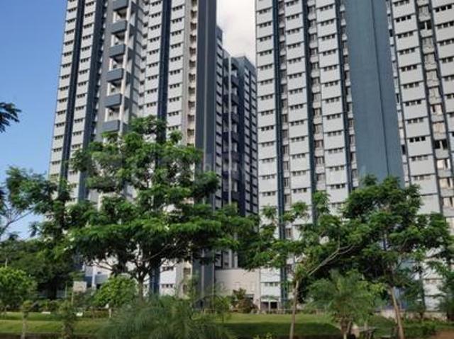 1 BHK Apartment in Dadar East for rent Mumbai. The reference number is 18868771