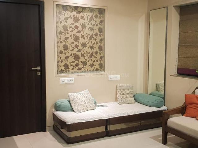 1 BHK Apartment in Dadar West for rent Mumbai. The reference number is 20689409