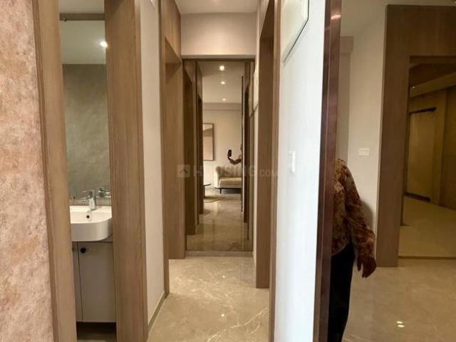 1 BHK Apartment in Dadar West for resale Mumbai. The reference number is 21036273