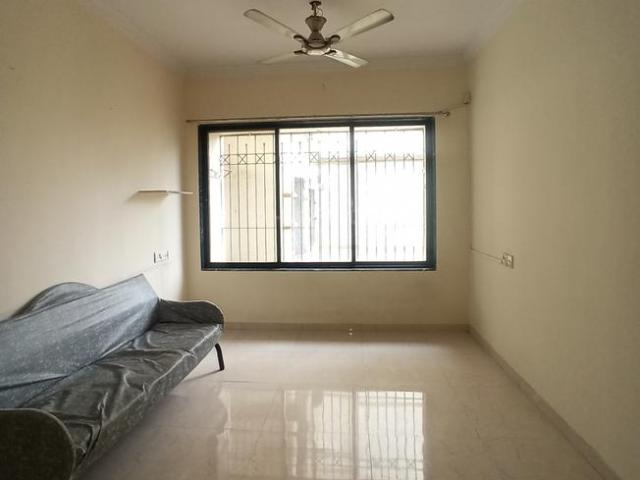 1 BHK Apartment in Dahisar West for resale Mumbai. The reference number is 17578860