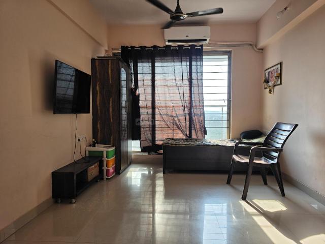 1 BHK Apartment in Dahisar West for resale Mumbai. The reference number is 20057752