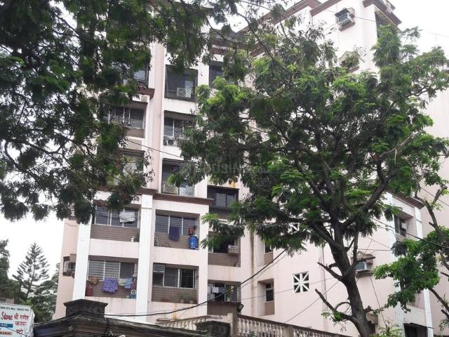 1 BHK Apartment in Dahisar West for resale Mumbai. The reference number is 21108648