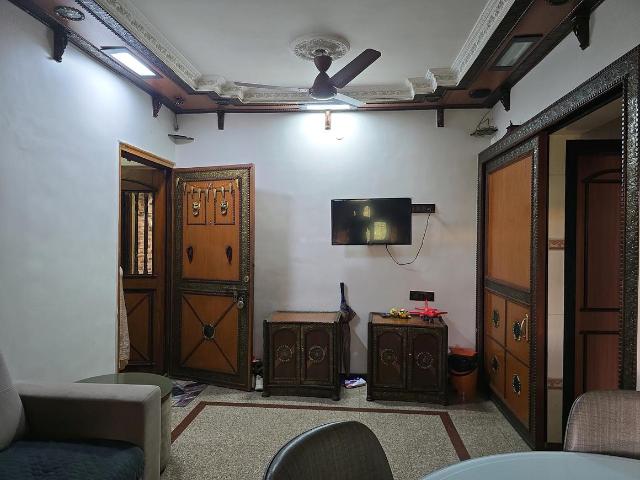 1 BHK Apartment in Dahisar East for rent Mumbai. The reference number is 20761262