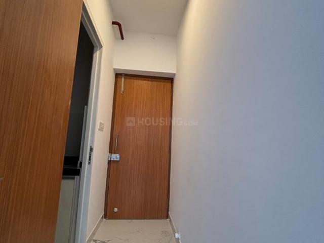 1 BHK Apartment in Dahisar East for resale Mumbai. The reference number is 15560697