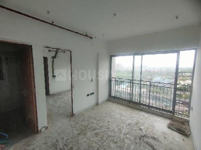1 BHK Apartment in Dahisar East for resale Mumbai. The reference number is 19716923