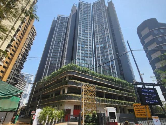 1 BHK Apartment in Dahisar East for resale Mumbai. The reference number is 20137392