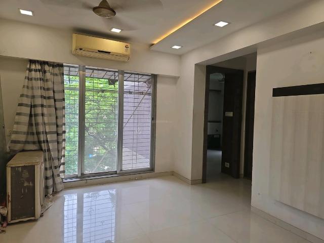 1 BHK Apartment in Dahisar East for resale Mumbai. The reference number is 20160975