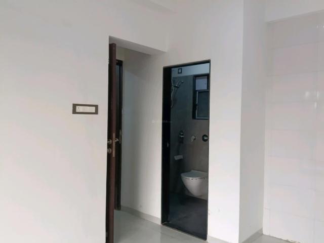 1 BHK Apartment in Dahisar East for resale Mumbai. The reference number is 20842987